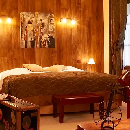 Chateau De L'hoste 3* Saint-Beauzeil