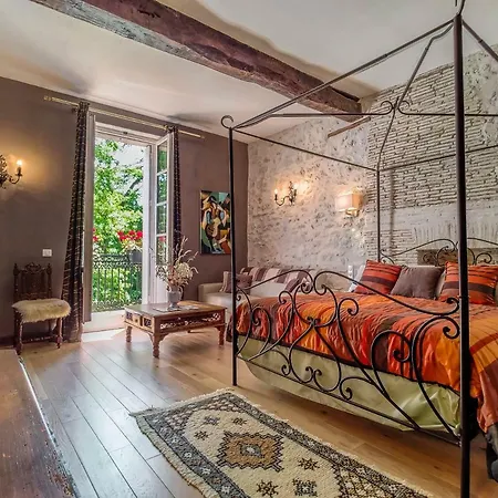Chateau De L'hoste Hotel 3*