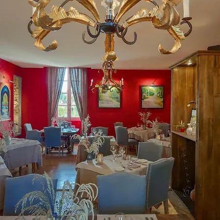 Hotel Château De L'hoste 3*