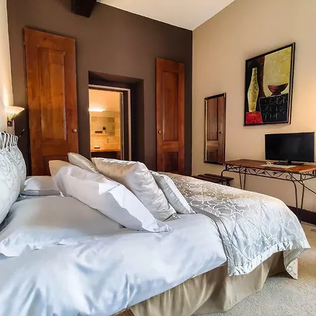 Chateau De L'hoste Hotel