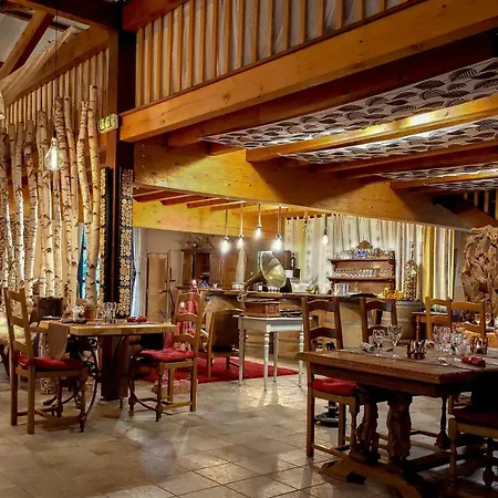 Château De L'hoste Hotel