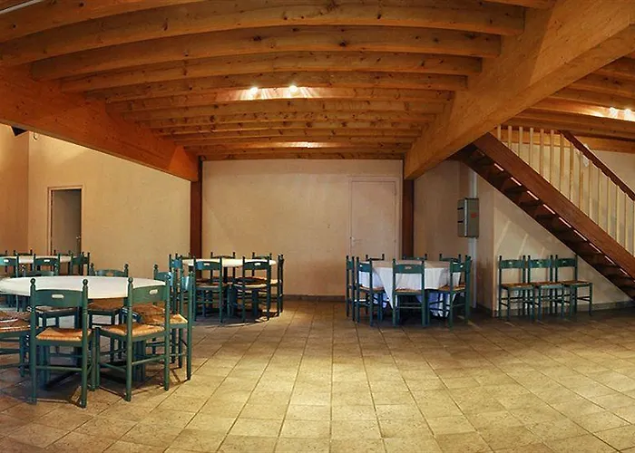 Chateau De L'hoste Saint-Beauzeil