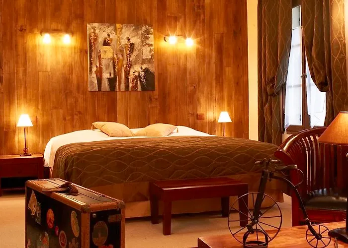 Chateau De L'hoste 3* Saint-Beauzeil