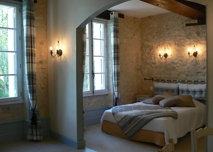 Hotel Chateau De L'hoste Saint-Beauzeil