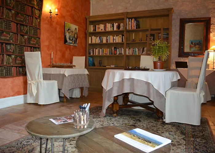 Hotel Chateau De L'hoste