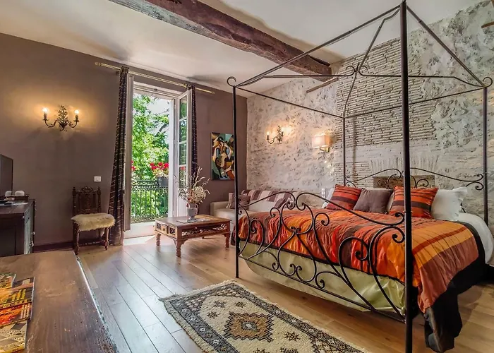 Chateau De L'hoste Hotel 3*