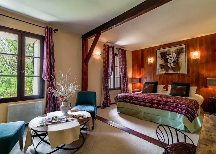 Chateau De L'hoste Hotel 3*